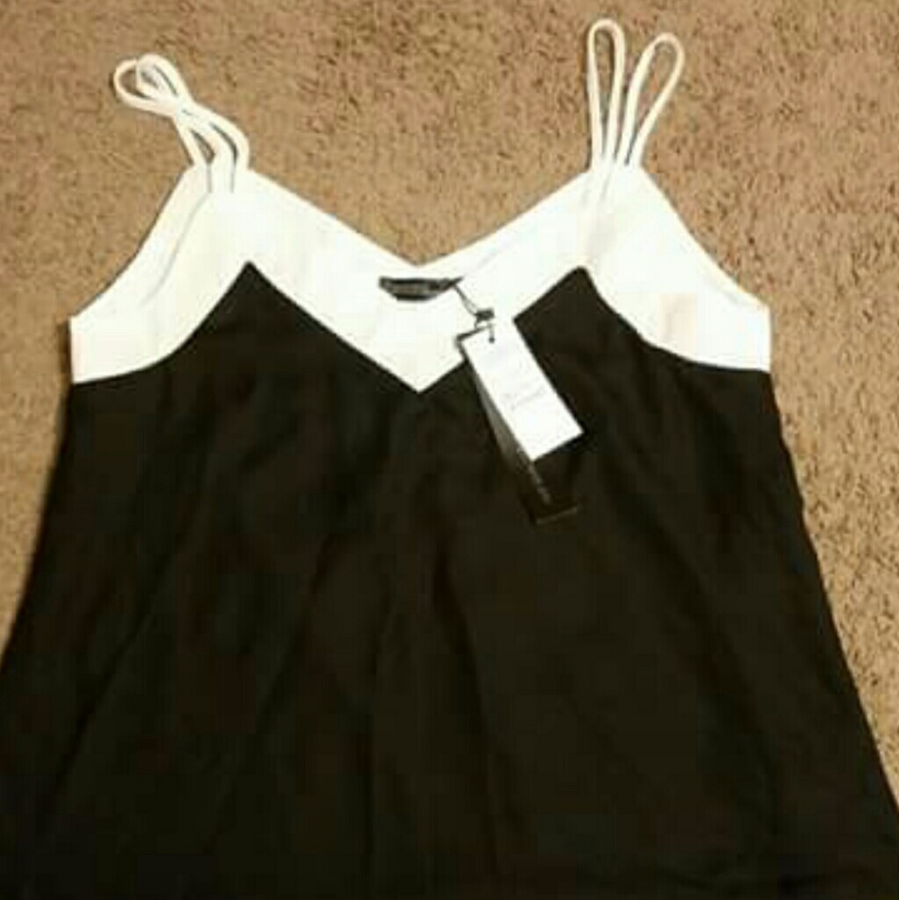 NWT size small black and cream silk tank